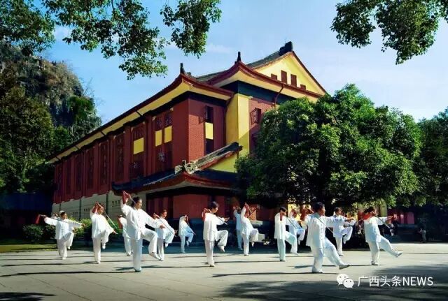 桂林国际旅游度假村_香港特首_桂林度假村旅游攻略