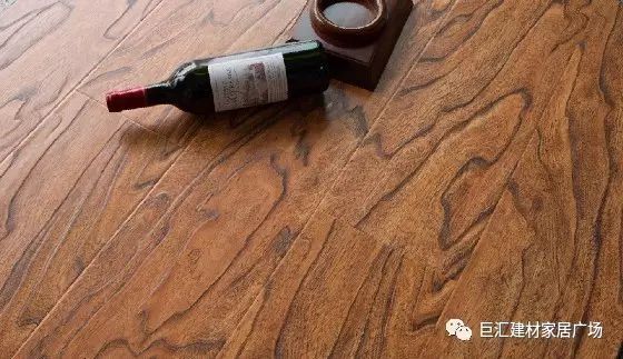 復合木地板和多層木地板_多層復合實(shí)木地板價(jià)格_實(shí)木復合三層和多層
