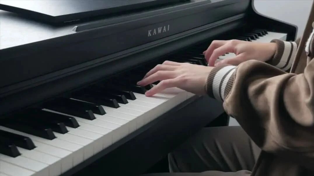 碧昂斯，《Halo》钢琴版～