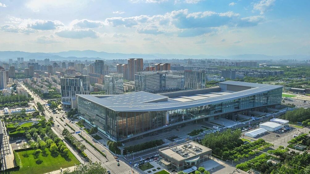 △ CGTN记者朱珠聚焦碳中和⭐滴！精彩服贸会，亮点大集合-3