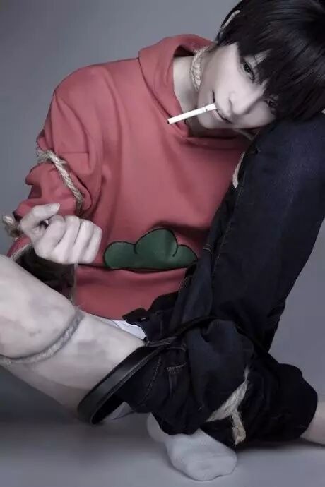 帅到没天理的日本Coser《WIRU》,看完保证你眼睛怀孕!-怀孕期