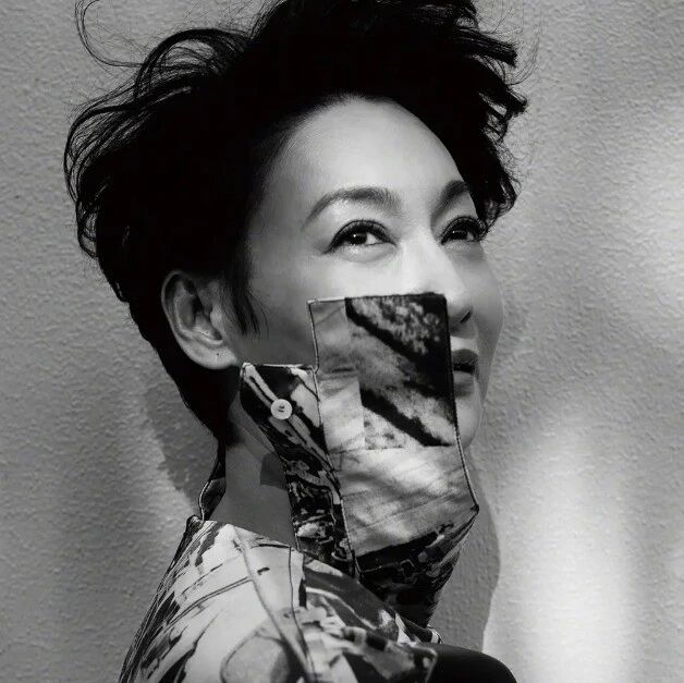 惠英红的三次领奖