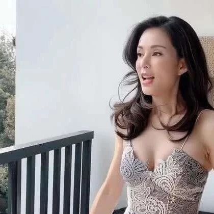 李若彤健身多撩人?健身香汗淋漓,美成小龙女,绝不原谅尹志平