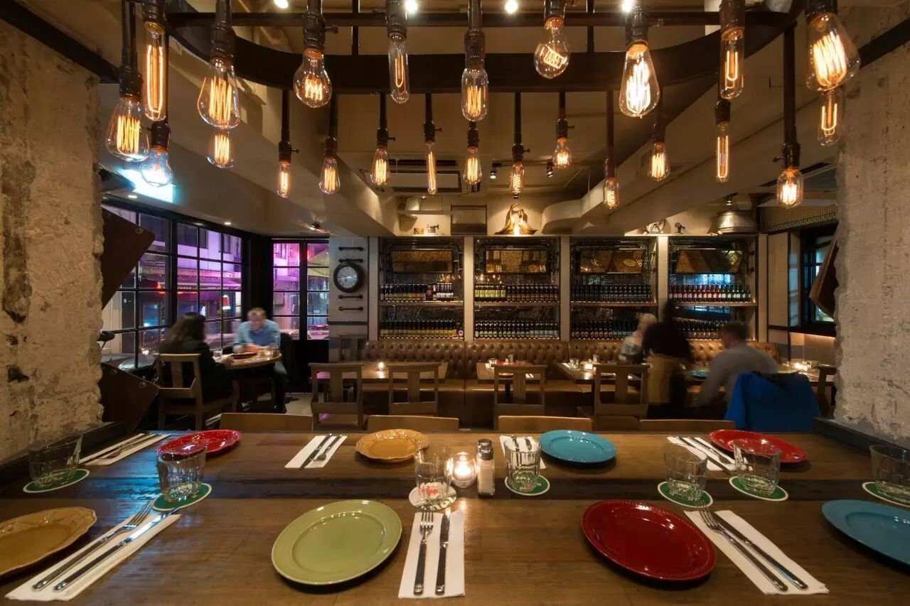 新作 陳德堅(jiān)：當(dāng)俏皮可愛小醉鴨遇上粗獷工業(yè)風(fēng)