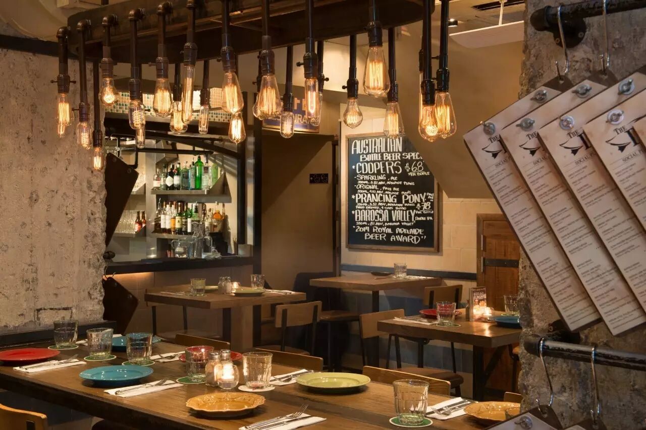 新作 陳德堅(jiān)：當(dāng)俏皮可愛小醉鴨遇上粗獷工業(yè)風(fēng)