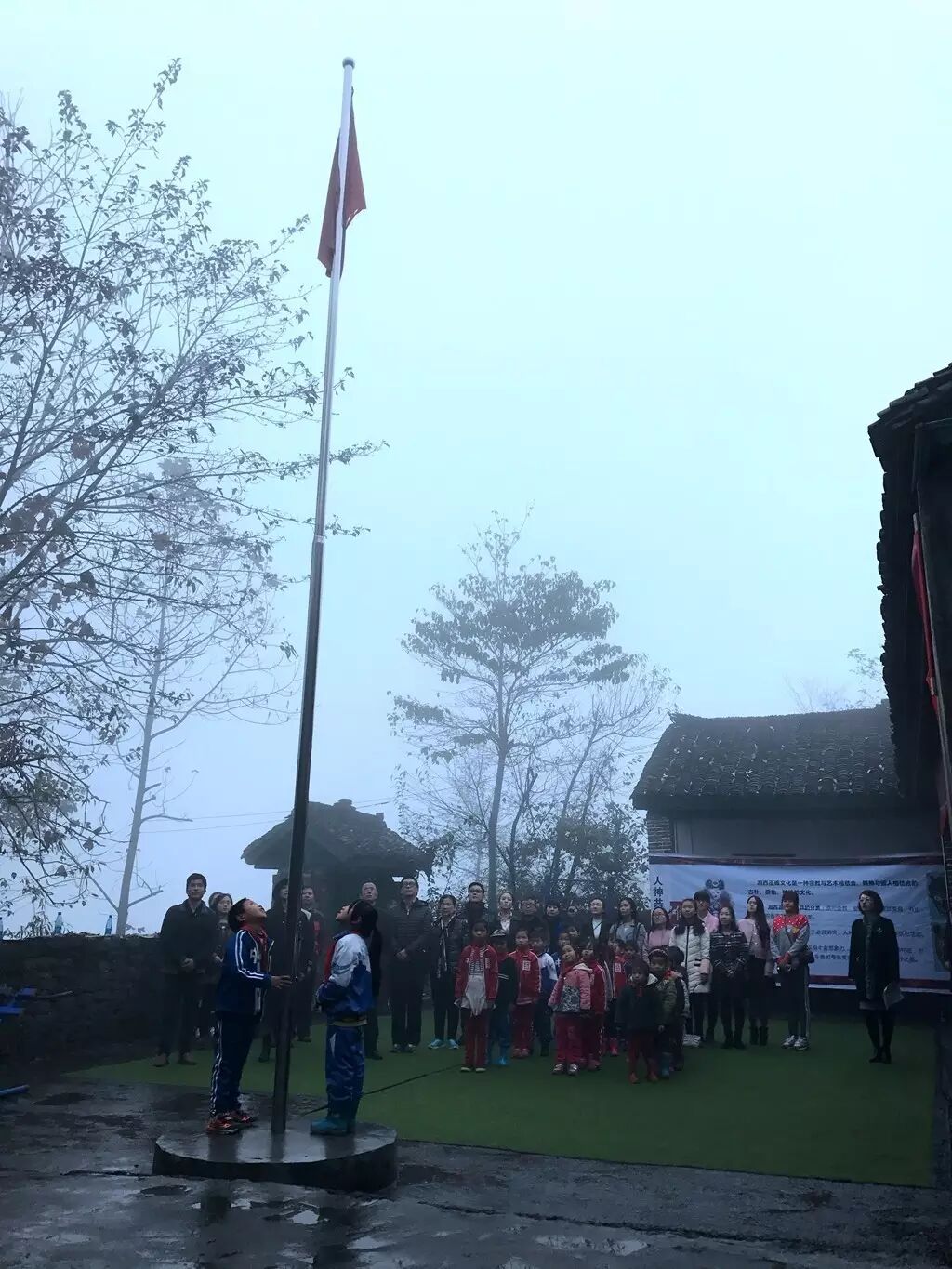 湘西奇遇 | 创基金梁志天 变行走的“傩面具”