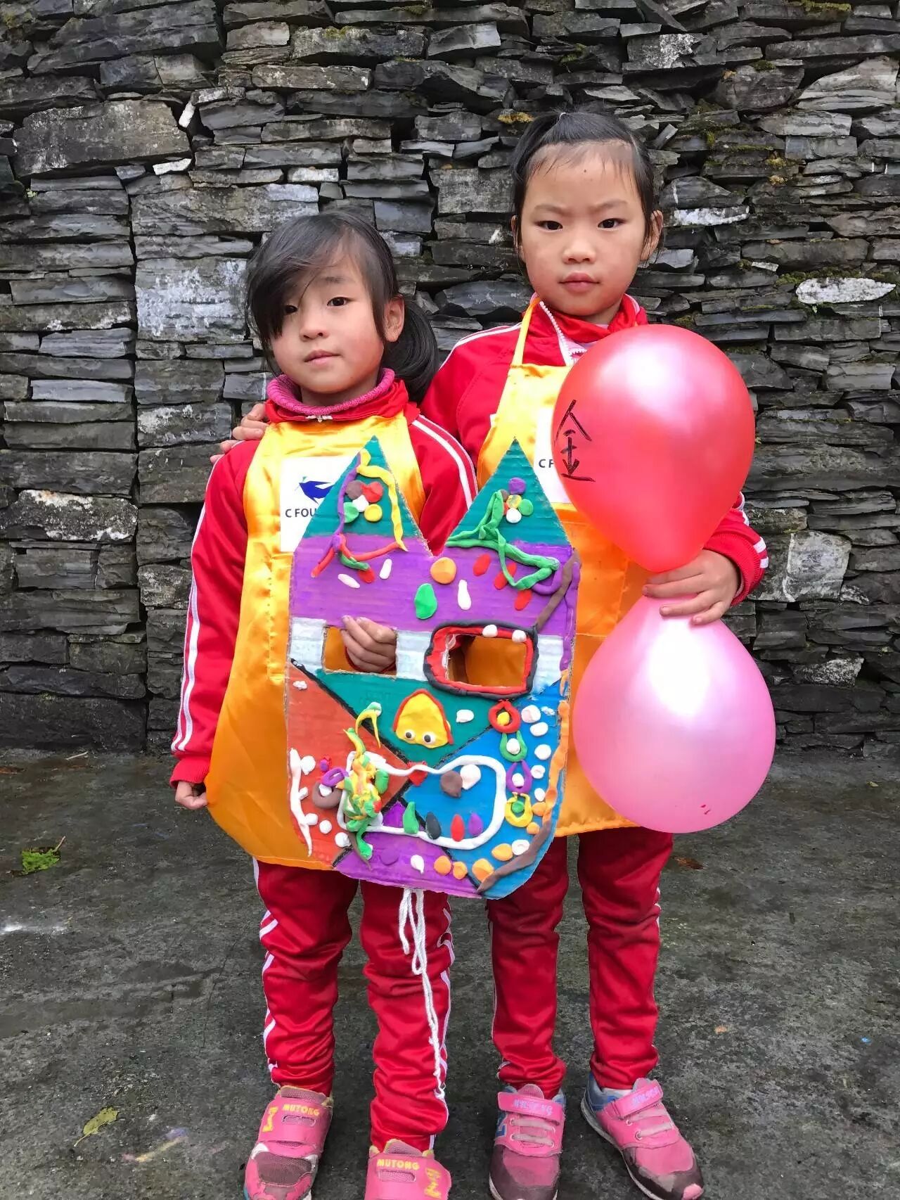 湘西奇遇 | 创基金梁志天 变行走的“傩面具”