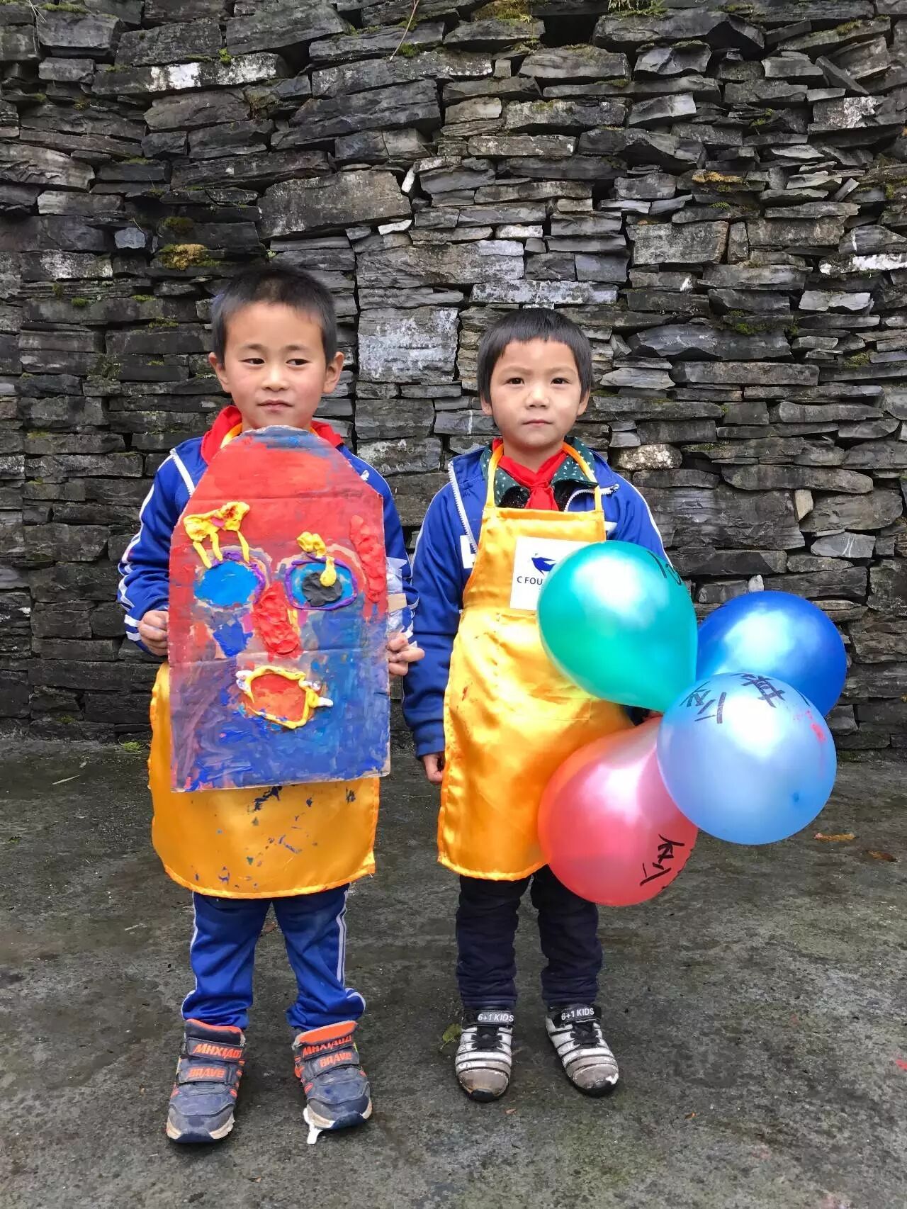 湘西奇遇 | 创基金梁志天 变行走的“傩面具”