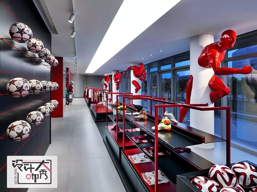 大咖秀NO.22 | Fabio Novembre： 从导演系学生到设计鬼才，他经历了什么？