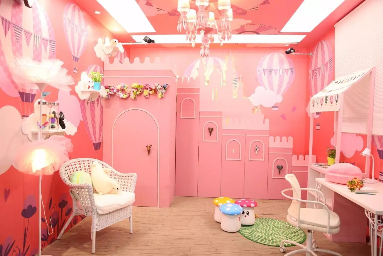 公主風(fēng)是孩子專屬？ 《Wuli屋里變》為吳昕打造法式公主范兒