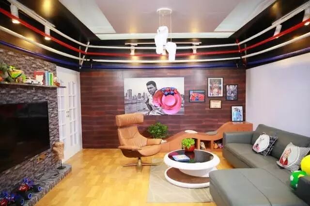 公主風(fēng)是孩子專屬？ 《Wuli屋里變》為吳昕打造法式公主范兒