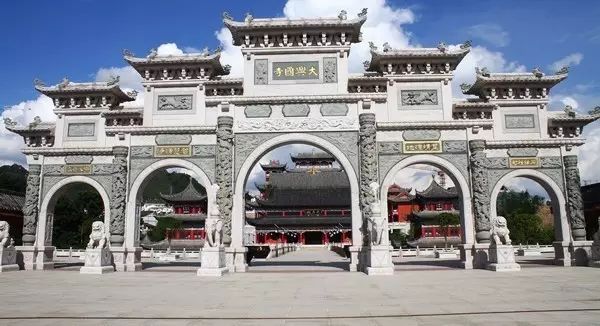 600多年历史的贵州第一寺在花溪青岩小西冲约不约