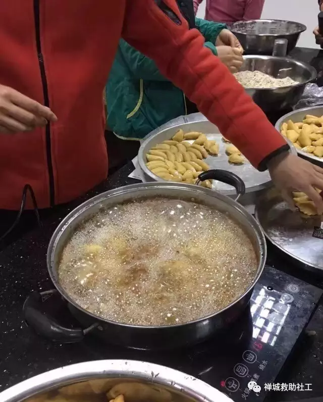 【禅城区社会救助项目】迎春送暖食物银行探访活动来了 【禅城区社会救助项目】迎春送暖食物银行探访活动来了