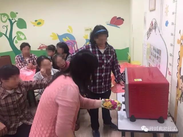 【禅城区社会救助项目】DIY健康坚果-食物银行活动完结啦！！！