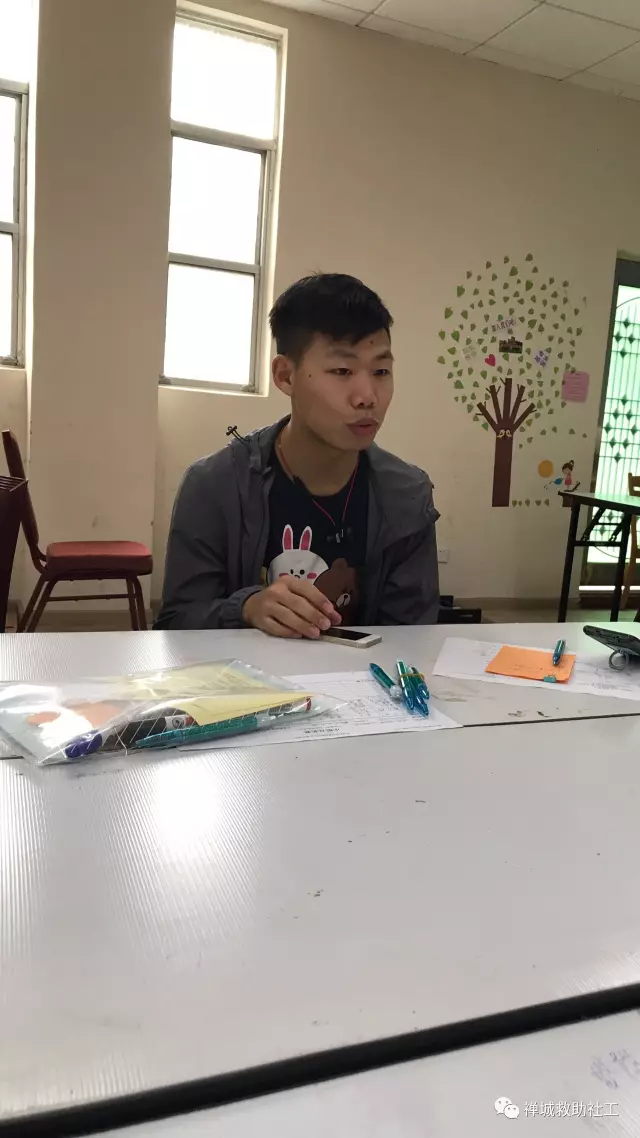 【禅城区社会救助项目】“精彩有你”手机摄影小组顺利结束 【禅城区社会救助项目】“精彩有你”手机摄影小组顺利结束