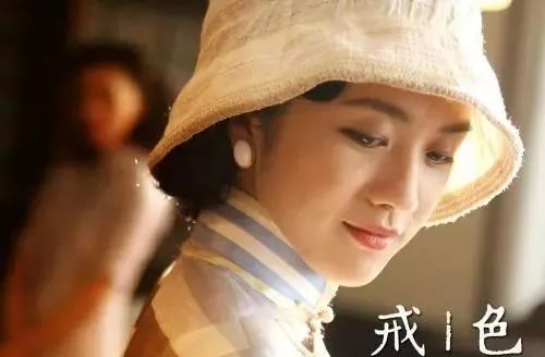 第一次稀里糊涂的女人第二次第三次便一定是认真的了.