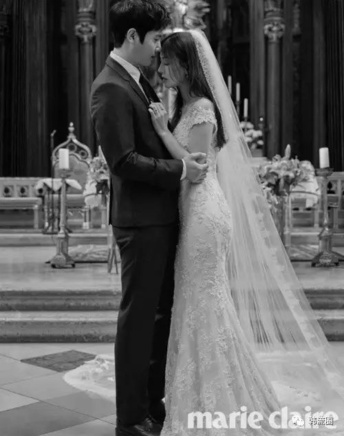 李尚禹金素妍今日大婚 歌手Bada唱祝愿歌