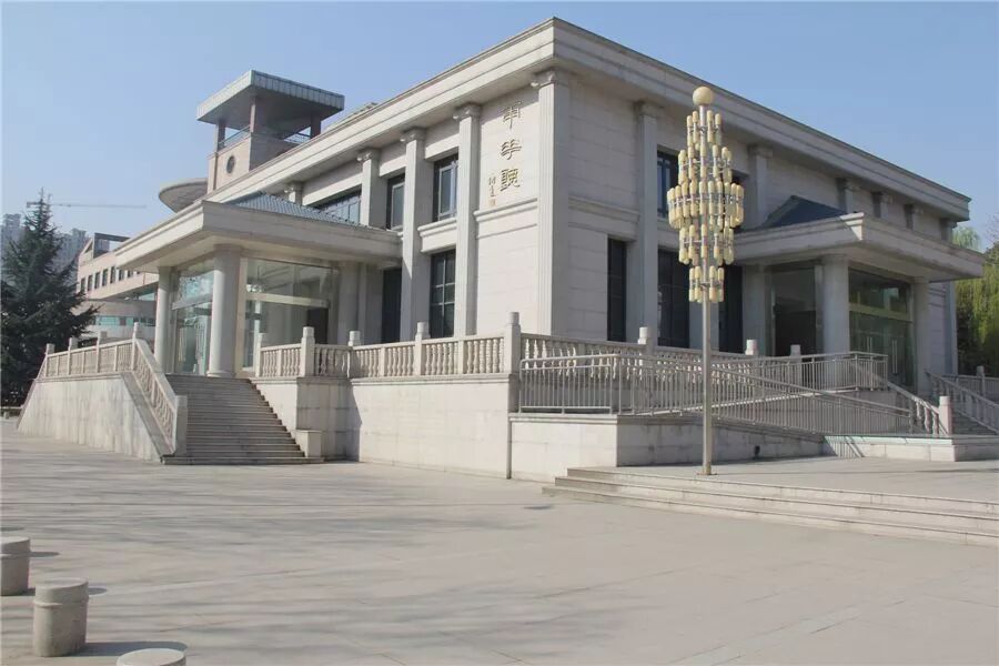 片仔癀2017中国形象大使全球选拔赛陕西赛区协办单位——西安外事学院-中国记录