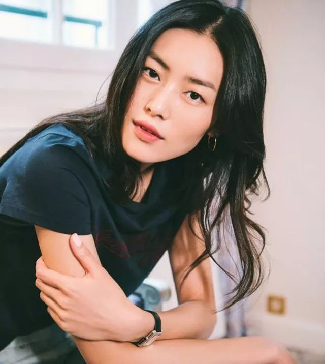 图片来自刘雯的微博