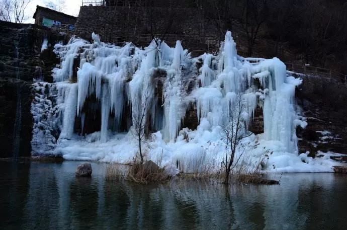 瀑布凍結，冰掛高懸，河南這些地方藏著壯麗的冬日奇景 旅行 第16張