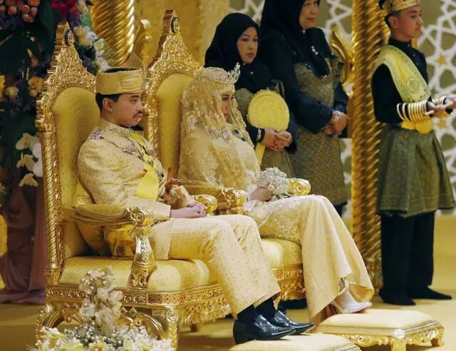 這個富得流油的小國家，竟然是一個中國人建立的！ 歷史 第37張