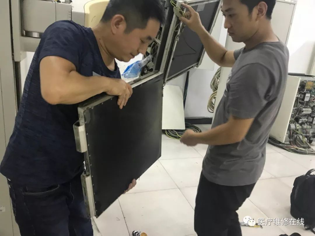 DR探测器拆除.jpg