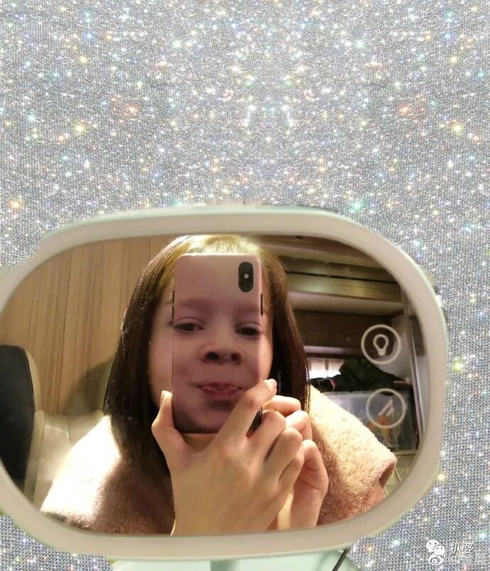 双双否认却处处暧昧贾乃亮和邓伦前女友的新恋情里好多宝藏啊