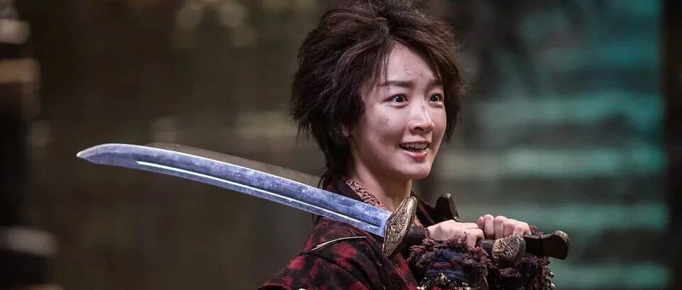 被周冬雨笑死了&hellip;