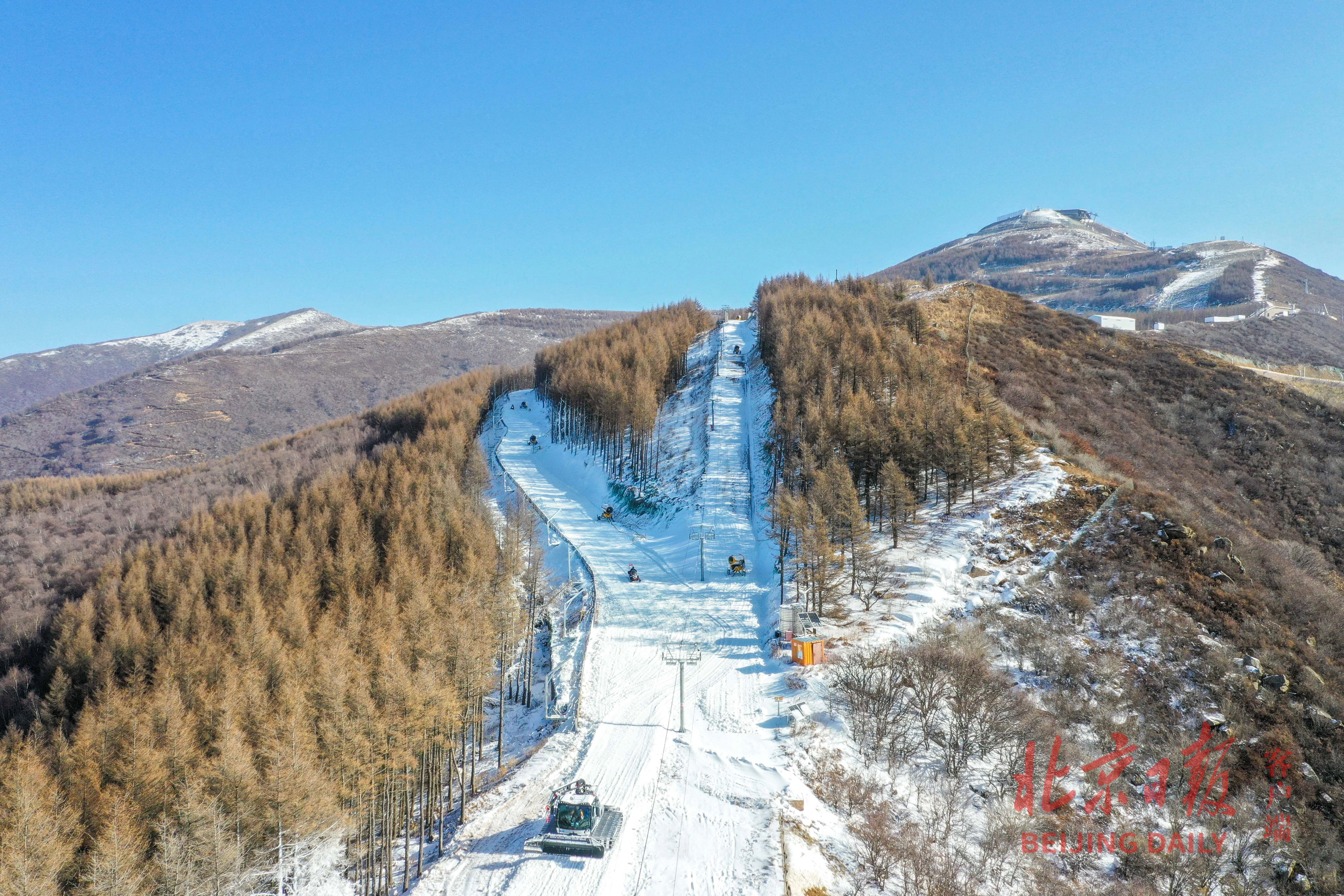 北京冬奥会第一海拔雪飞燕即将振翅高飞