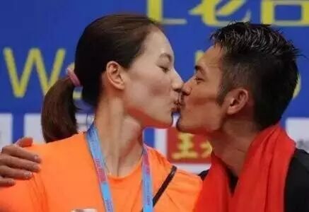 林丹出轨回应!在妻子怀孕期间出轨模特!超级丹变身超级渣男!-怀孕期