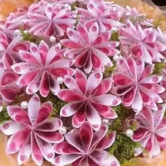 早上好!祝福送上,祝大家幸福甜蜜发发发!
