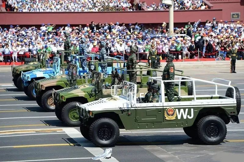 军车车轮涂一层白圈是什么意思?
