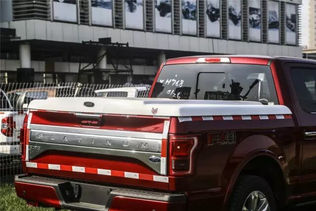 勇达行超级皮卡改装中心，福特F-150后箱盖系列