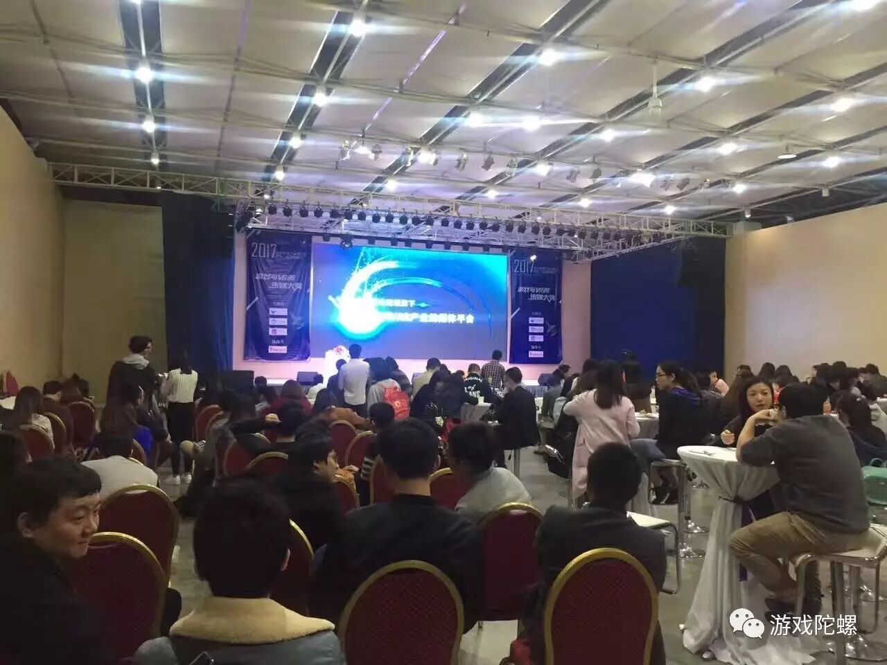魔视互动CEO王科:VR游戏在2017的9种死法丨VR陀螺4186 作者: 来源: 发布时间:2024-4-18 07:29