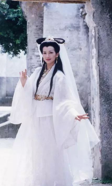 《白娘子》主演26年后重聚,多少90后泪目