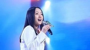 杨钰莹《我不想说》太好听了,经典老歌,女神人美歌甜!