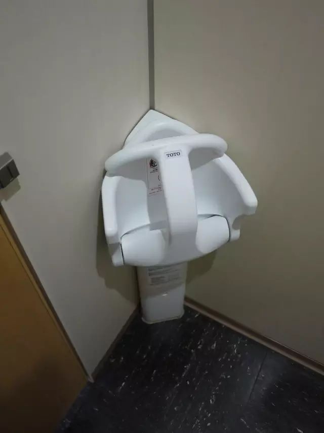 Japan Toilet Design 日本公共厕所的设计
