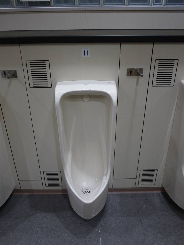 Japan Toilet Design 日本公共厕所的设计