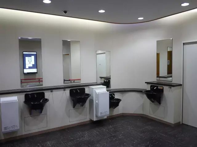 Japan Toilet Design 日本公共厕所的设计