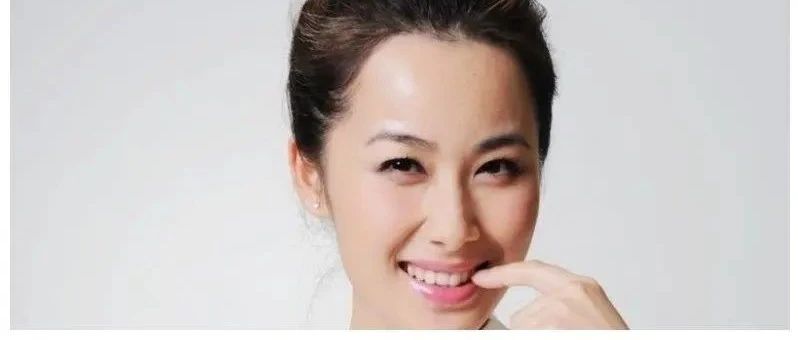 微笑女王李呈媛,据传嫁给导演,如今36岁事业爱情双丰收