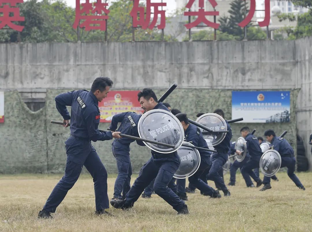 升警旗奏警歌惠阳区公安分局庆祝第二个中国人民警察节政务要闻惠阳区