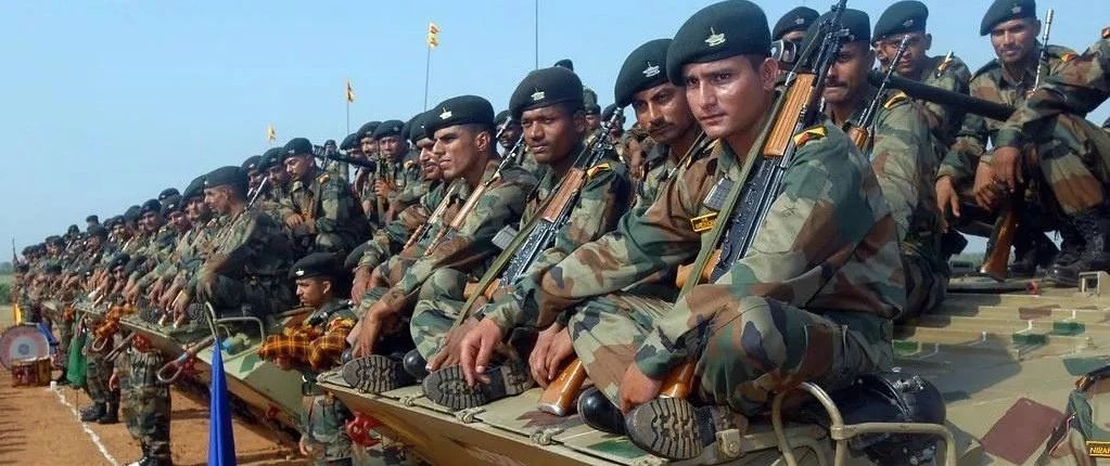 印度宣布谈判失败，要求20万名士兵绝不后撤，空军做好战斗准备