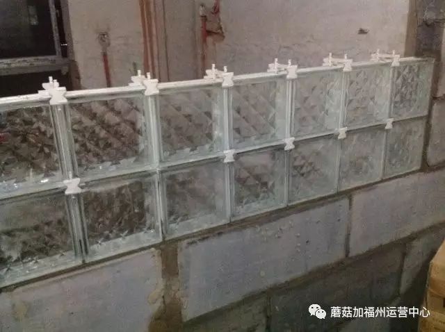 隔断玻璃工艺施工方案_隔断玻璃工艺施工流程_玻璃隔断施工工艺