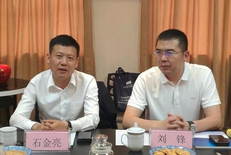 商会常务副会长石金亮,刘锋,于大鹏,傅清天,副会长孔保忠,傅政勋,范