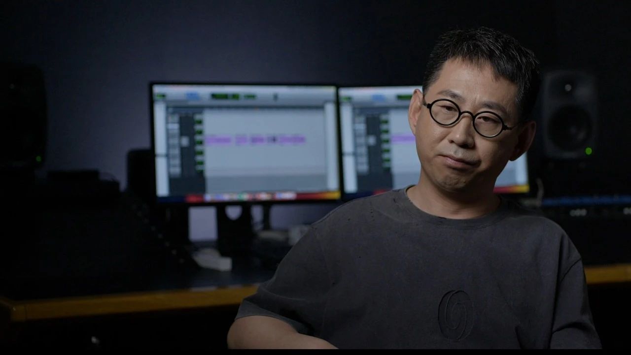 你声音是哪一天,周扬朗诵：《你的声音》，请相信你的热爱可以闪着光！