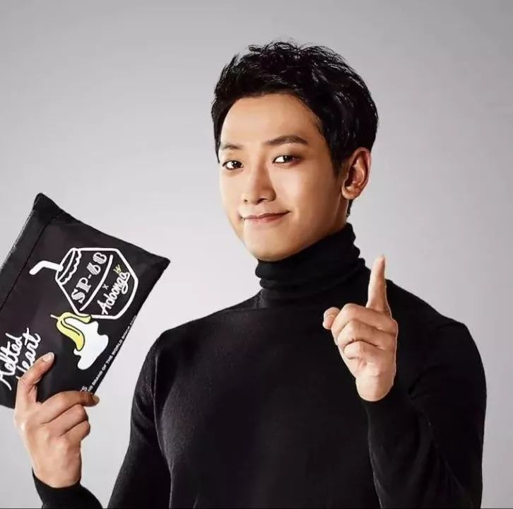 Rain、关晓彤、陈乔恩都在穿的裤子,让娃爸娃妈有型整个冬天