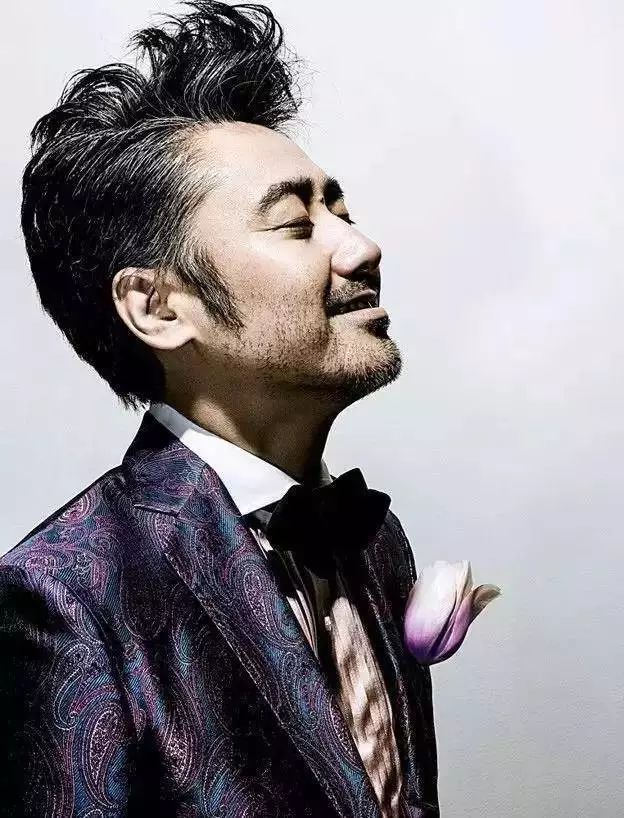 吴秀波丨生动演绎了男人四十的另一种活法