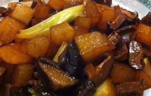 葱根白菜根萝卜根煮水_童谣白兔种萝卜_白萝卜