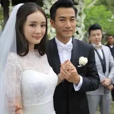 刘恺威杨幂被爆已离婚2年,疑似恋上金融圈白富美?