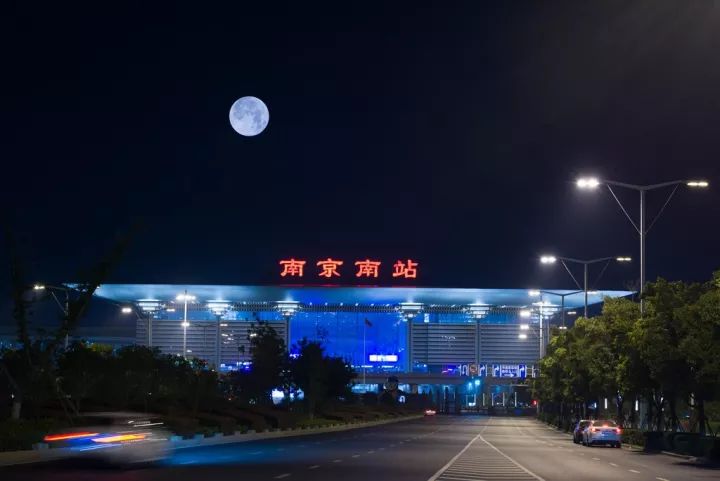 南京11区夜景大pk,谁最美你说了算,还不赶紧来投票!